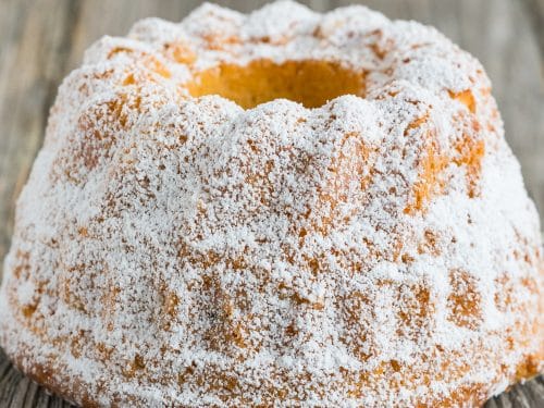 https://www.baking4happiness.com/wp-content/uploads/2019/09/german-gugelhupf-basic-recipe-500x375.jpg