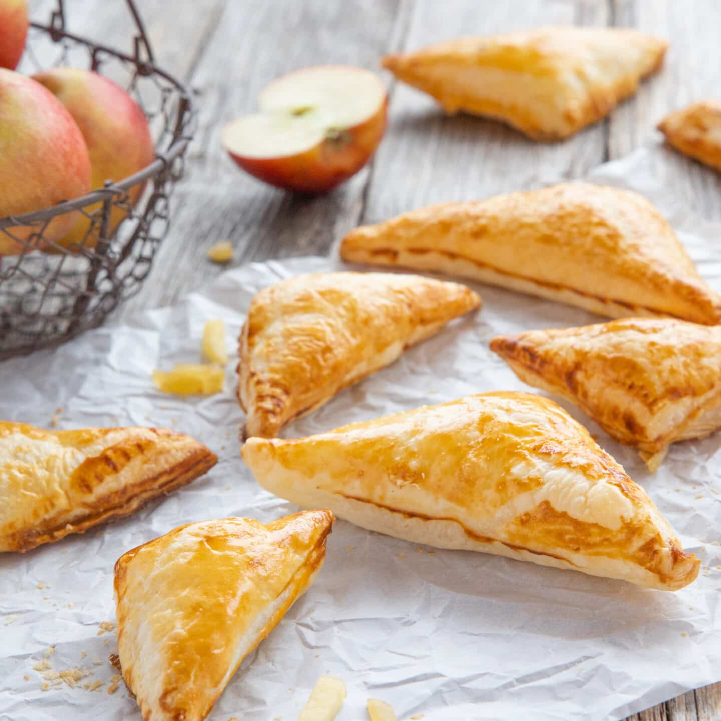 easy selfmade apple turnovers