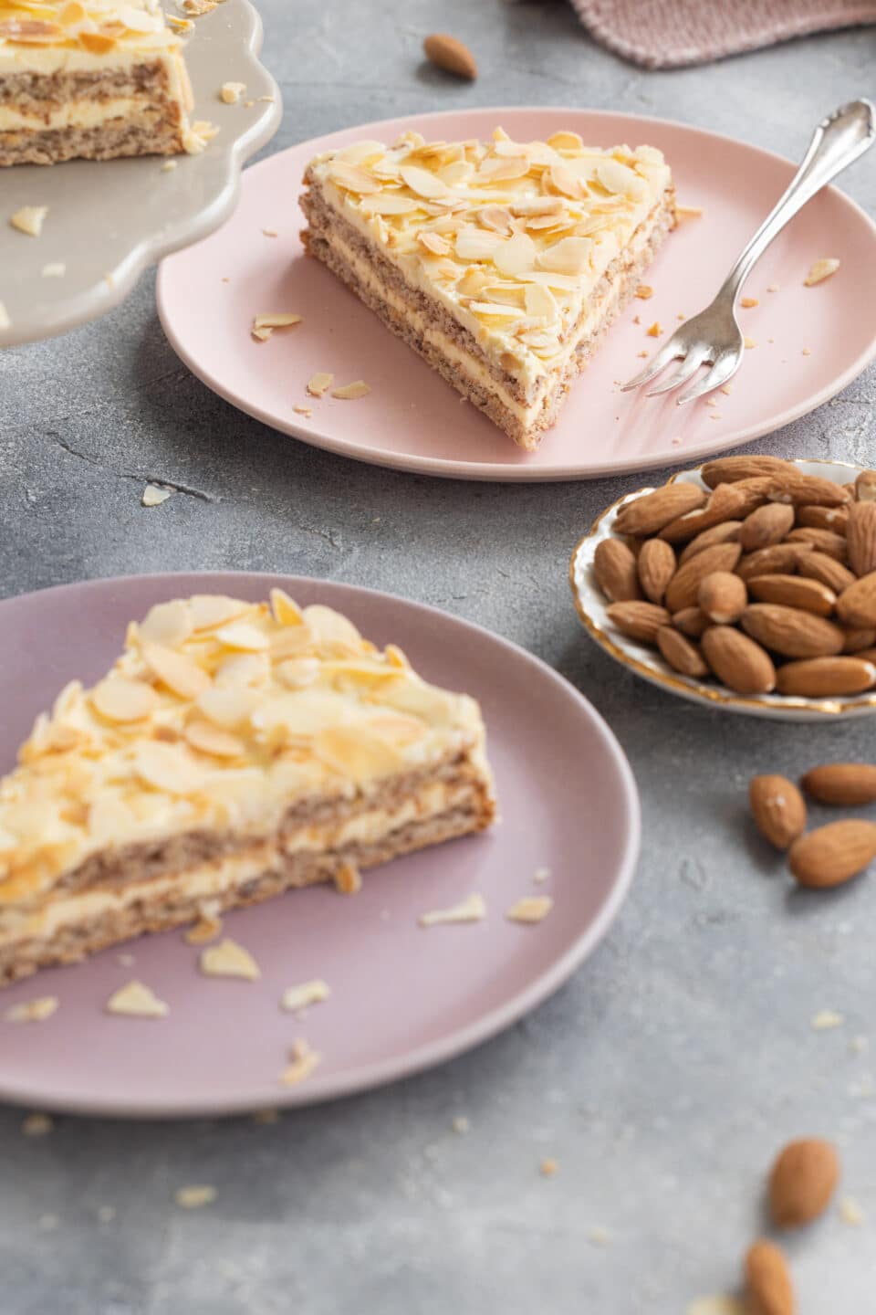 Layered Almond, Custard, Chocolate and Toffee Cake | BeyondCeliac.org