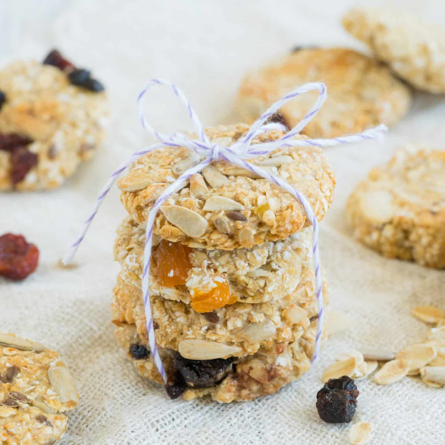 healthy granola cookies vegan and crunchy