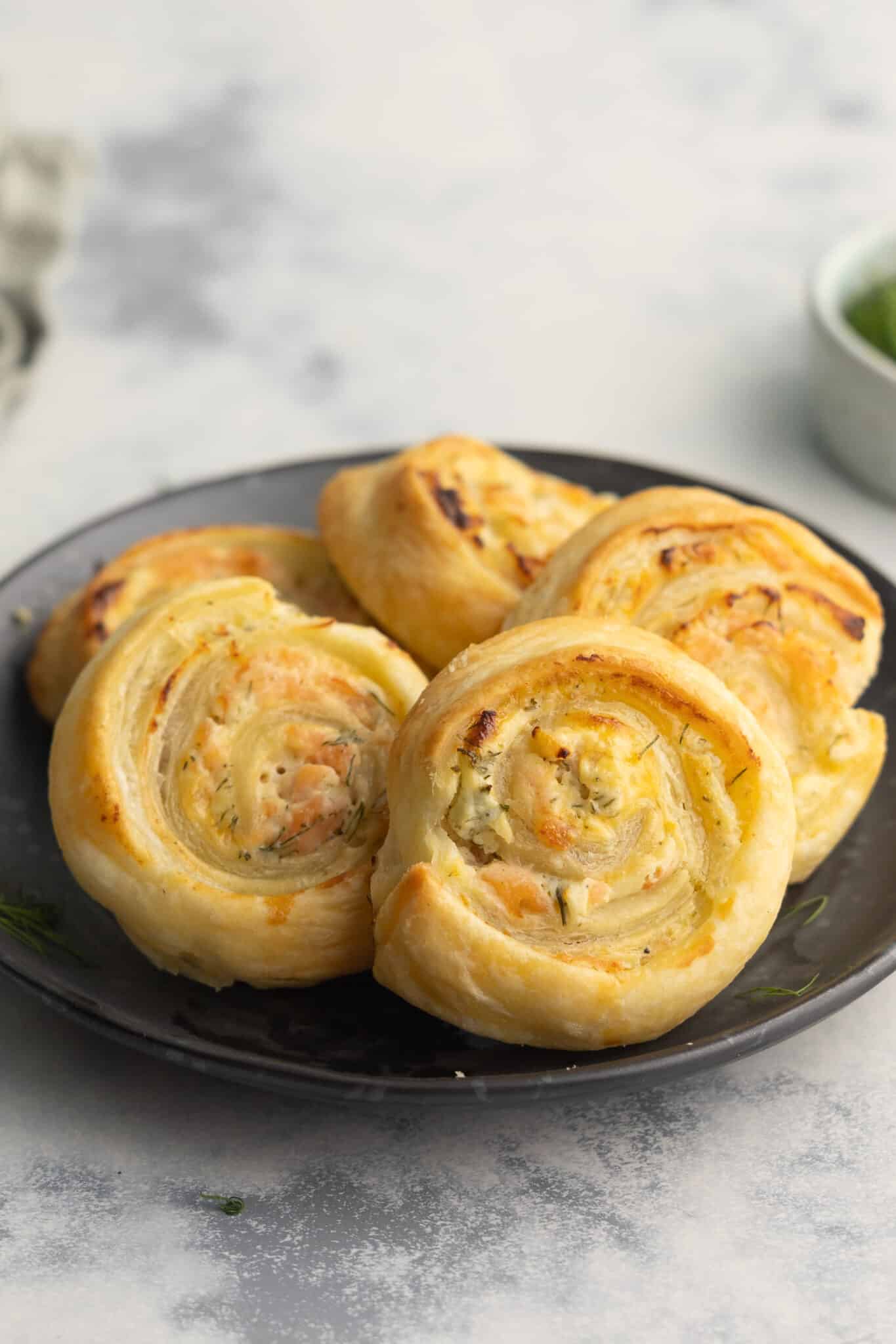 puff-pastry-salmon-rolls